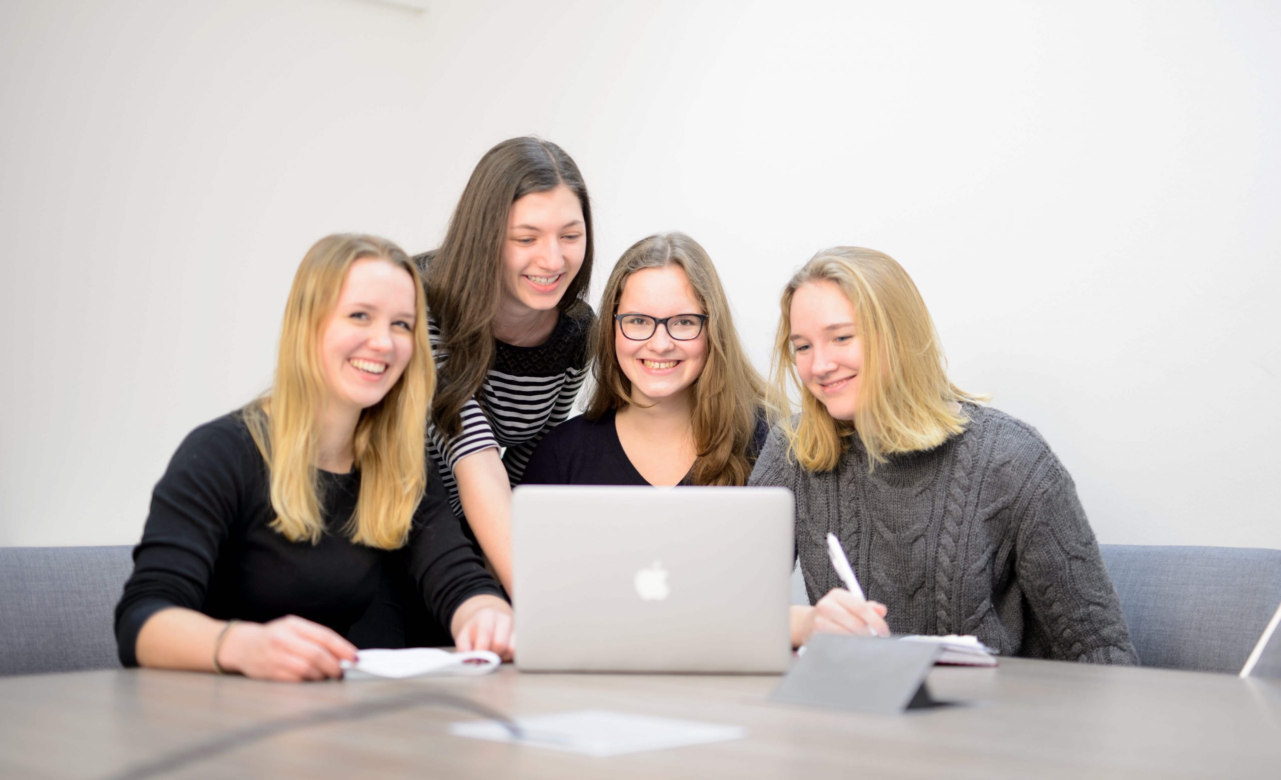 Mehr MINTMotivation für Mädchen Gross Stiftung